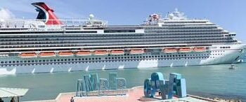 El turismo de cruceros reabre con 2,500 viajeros