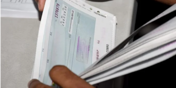 Gobierno dominicano pagará con cheques a más de veinte instituciones en el mes de julio.