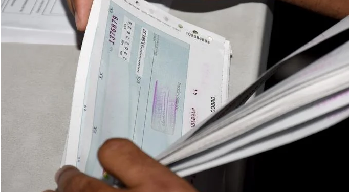 Gobierno dominicano pagará con cheques a más de veinte instituciones en el mes de julio.