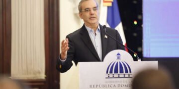 Estados Unidos: A la espera de “ver si Abinader cumplirá compromisos más complejos de transparencia”