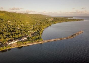 Convertirán Arroyo Barril en un puerto de cruceros y un parque temático