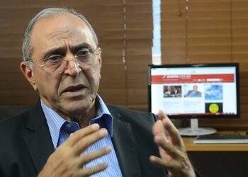 Caram advierte país va camino a hipoteca total por endeudamiento