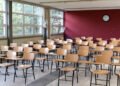 Algunos colegios eliminan reinscripción, pero ponen pesada carga a los padres