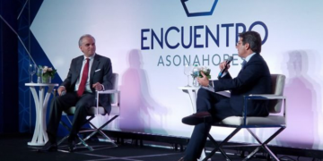 Sector turístico se adapta a nuevos ambientes laborales