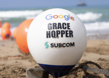 Google finaliza la instalación de un nuevo cable submarino que conecta EE.UU., Reino Unido y España
