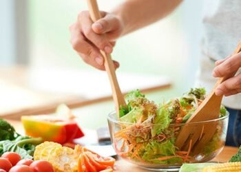 Los niños que comen más frutas y verduras evidencian mejor salud mental, revela un estudio