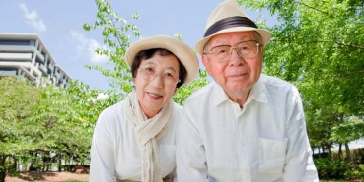 Japón sigue batiendo récords de ciudadanos centenarios con más de 86.500