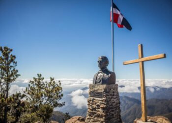 Conoce República Dominicana desde la montaña, el Pico Duarte es una opción.