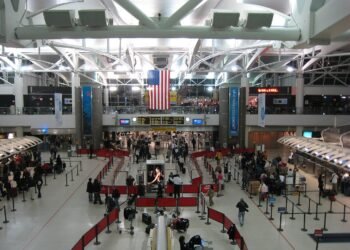 Las vacunas que Estados Unidos aceptará para admitir a viajeros extranjeros a partir del 8 de noviembre