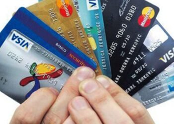 Establecimientos deberán requerir identificación a los usuarios de tarjetas de débito