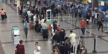 En el AILA. Sin contratiempo vuelos a EEUU ante nueva exigencia a viajeros