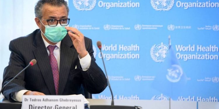 La OMS calificó como “preocupante” a la nueva variante del COVID-19 y la denominó Omicron