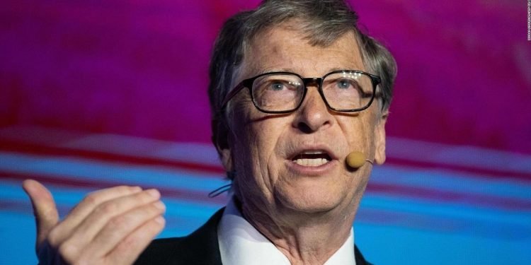 «Algunos valdrán muy poco en 30 años»: Bill Gates cuestiona el futuro de los gigantes petroleros