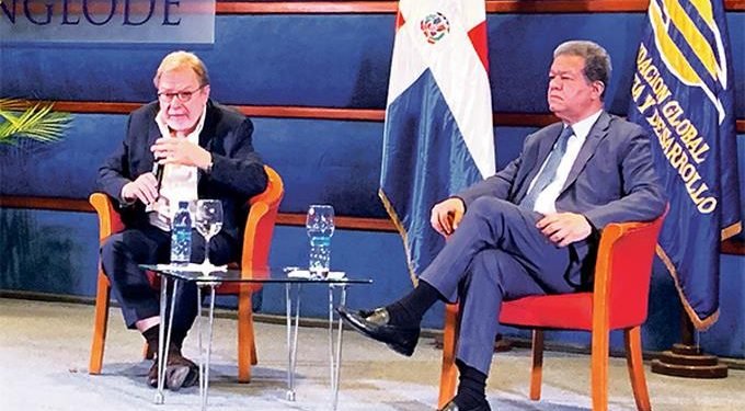 Juan Luis Cebrián: El rol de la prensa es tan importante como el de los partidos