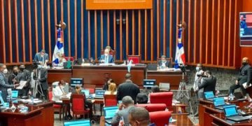 Senado aprueba nuevo Código Penal sin despenalizar el aborto