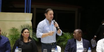Abel Martínez llama a la unidad y reflexión de la familia en época de Navidad