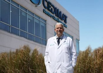 Experto ve muy probable haya que vacunarse con cuarta dosis contra el COVID-19