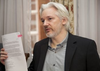 El Tribunal Superior de Justicia de Londres autoriza la extradición de Assange a EE.UU.