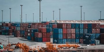 CEPAL: Exportaciones de América Latina y el Caribe crecerán un 25% este año, pero recuperación será asimétrica