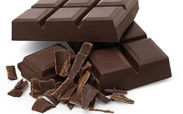 Prueban que comer chocolate amargo tres veces al día hace más feliz