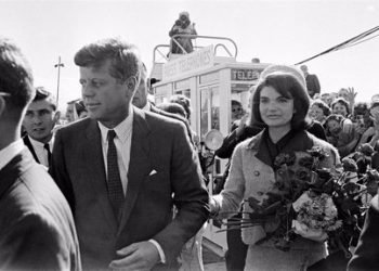 EEUU desclasifica cerca de 1.500 documentos asesinato Kennedy