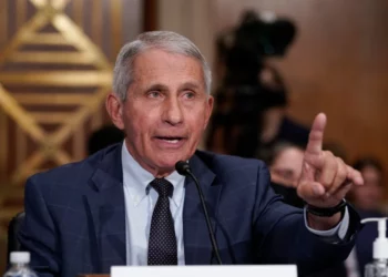 Anthony Fauci: “La variante Ómicron infectará a casi todo el mundo”