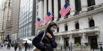 EE.UU. reporta un nuevo récord de contagios diarios con más de un millón de casos de covid-19 registrados en 24 horas
