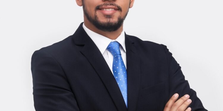 El pluralismo político y la legitimación del poder: fundamentos para el 50+1