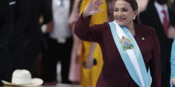 Xiomara Castro, de primera dama a primera presidenta de Honduras