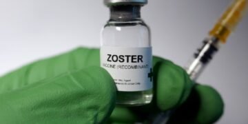 El herpes zóster puede reactivarse luego de la vacunación contra el COVID-19