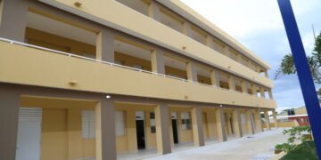 Escuelas no cumplen los requisitos para apertura