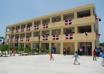 ADP advierte es improcedente abrir aulas con 5ta. ola Covid-19