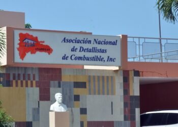 Empresas con exoneraciones venden combustible que no consumen, dice Anadegas