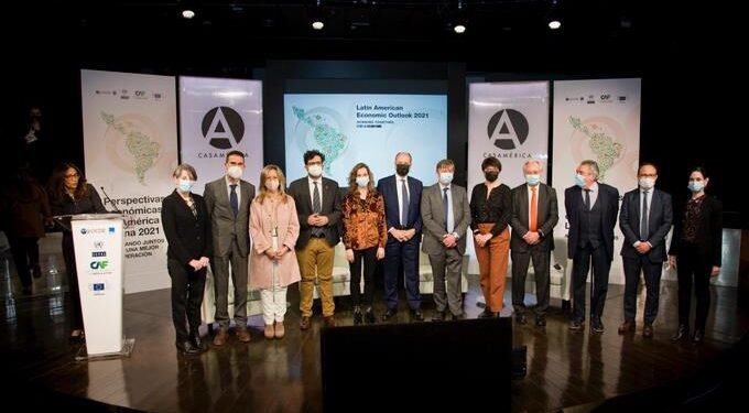 Latinoamérica no recuperará los niveles de PIB per cápita prepandémicos hasta 2023 o 2024, según un informe