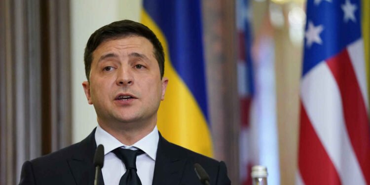 UCRANIA: Gobierno pide calma y sigue apostando a la diplomacia