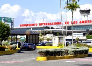 Uso de mascarillas y otras medidas continúan vigentes en aeropuertos de RD