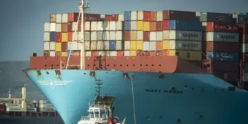 El precio disparado de los contenedores multiplica hasta por seis los beneficios de las navieras