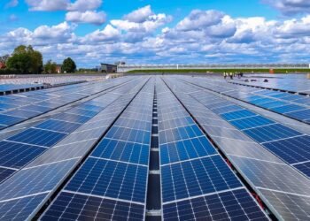 Empresa china líder en energía solar abrirá oficina R. Dominicana