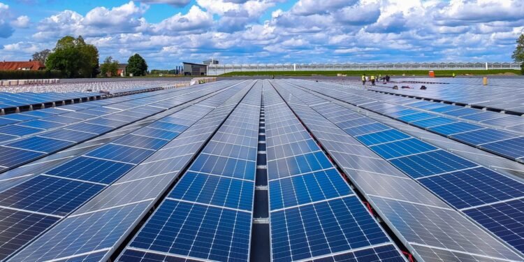 Empresa china líder en energía solar abrirá oficina R. Dominicana