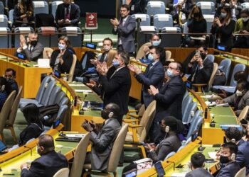 ONU condena a Rusia por invadir Ucrania, en votación histórica