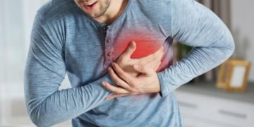 Cuál es la causa más común de infarto en las mujeres jóvenes, según los expertos de Harvard