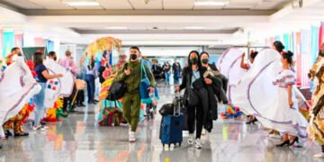 Asonahores busca suplir demanda de 50 mil turistas rusos y ucranianos mensuales a RD