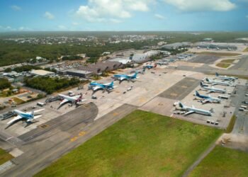 Las aerolíneas ven el final del túnel del COVID-19