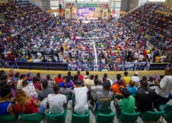 Danilo Medina sugiere apoyar productores para detener hambre