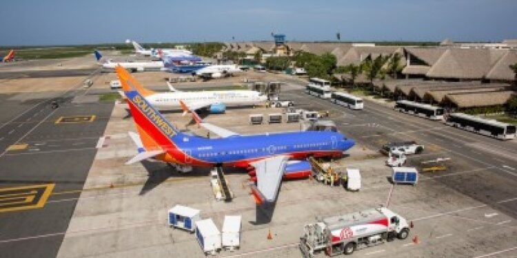 Aeropuerto de Punta Cana afianza liderazgo con un 55% del total de pasajeros