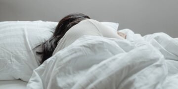 Por qué es importante dormir para aprender y crear recuerdos a largo plazo, según Harvard