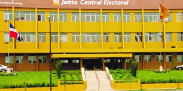 JCE decide que se vote en 2024 con la cédula actual aunque venza