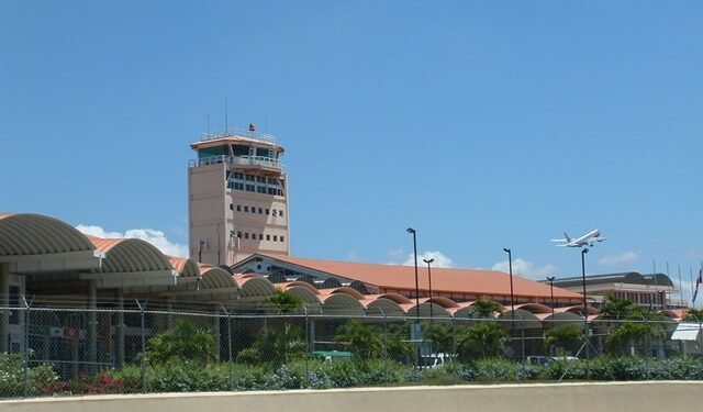 Anuncian remozamiento del aeropuerto Juan Bosch en el Catey Samaná con una inversión de 30 millones de pesos