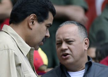 Venezuela le ofrece petróleo a Europa y pide fin de sanciones