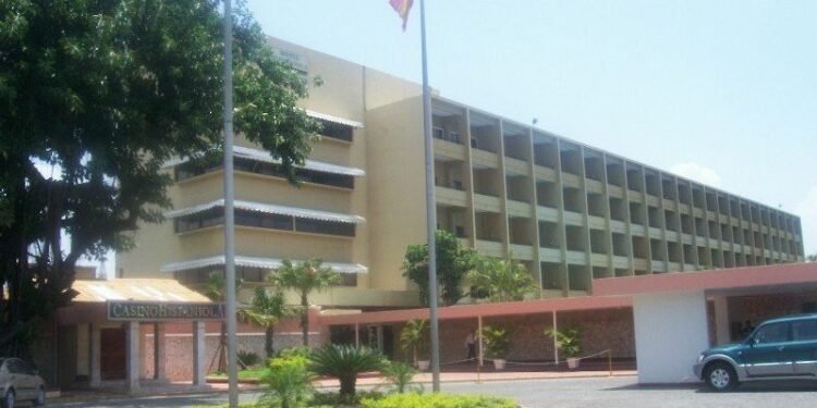 Gobierno declara de utilidad pública terrenos del hotel Hispaniola.